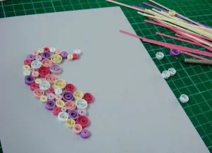 Képeslap kezüket Quilling