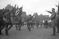 Sieg Heil ez azt jelenti,