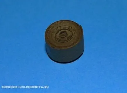 Képeslap kezüket Quilling