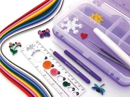 Képeslap kezüket Quilling