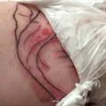 Mi lehet tölteni egy tetoválás