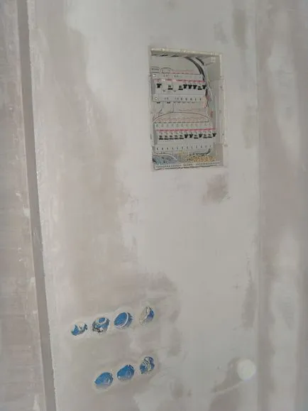 Elektromos vezetékek cseréje egy lakásban költségek