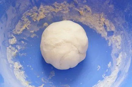Pizza tészta, hogyan kell főzni Pizza tészta, hogyan kell főzni