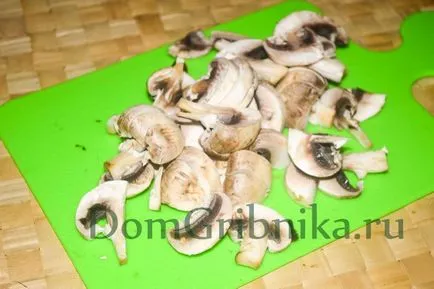 Sült csirke gombával