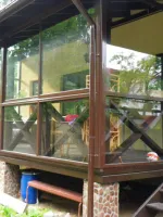 Mezzanine kezüket