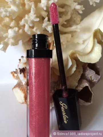 Lip Gloss fényesség d - enfer Maxi fényét (hang száma 466 Grage Bomp) által Guerlain - értékelés, fotók és (vélemény) Lip Gloss fényesség d - enfer Maxi fényét (hang száma 466 Grage Bomp) által Guerlain - véleménye, fotók és