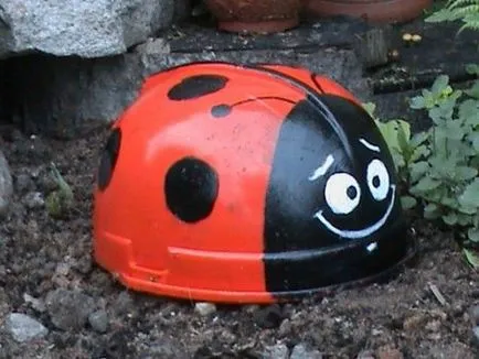 Katicabogár nyaralókba saját kezűleg