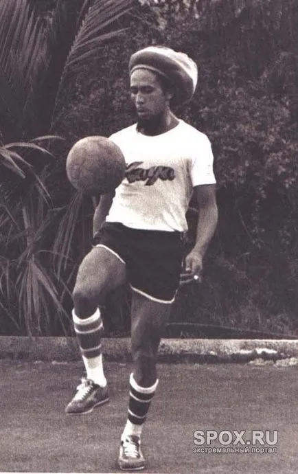 Bob Marley meghalt egy futball szeretetét (etióp herceg legidősebb fia) Bob Marley meghalt egy futball szeretetét