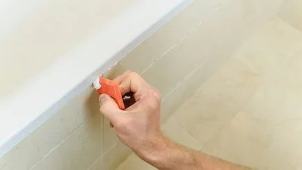 A javított zúz a fürdőben eszköz helyreállítása