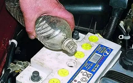 Mi vezette fel az akkumulátort, a víz vagy az elektrolit - szakértői vélemény