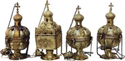Minden az esküvő a templomban
