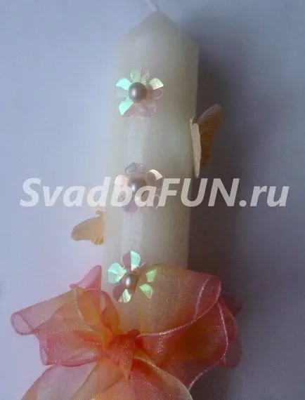 Hogyan díszíteni a gyertyát
