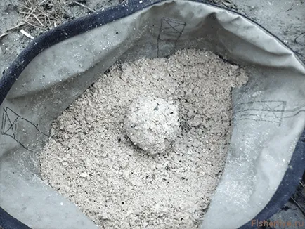 Csali ponty tenni a kezüket, tippeket halászok