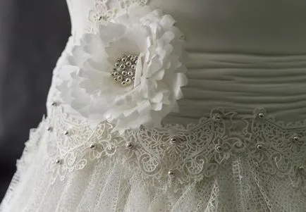 Ez az elegáns esküvői ruha nem akarjuk, hogy bármelyik menyasszony ... akkor miért smilepub (kopás) Ez az elegáns esküvői ruha nem akarjuk, hogy bármelyik menyasszony ... akkor miért smilepub
