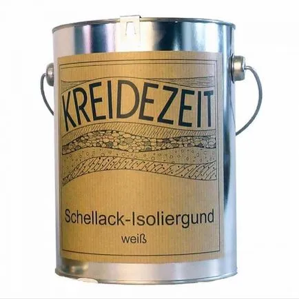 Primer kezeddel, épület portál
