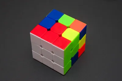 Arról, hogy hogyan össze a Rubik-kocka 3x3 1 perc alatt (kocka) Arról, hogy hogyan össze a Rubik-kocka 3x3 1 perc alatt