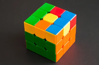 Arról, hogy hogyan össze a Rubik-kocka 3x3 1 perc alatt (utasítás) Arról, hogy hogyan össze a Rubik-kocka 3x3 1 perc alatt