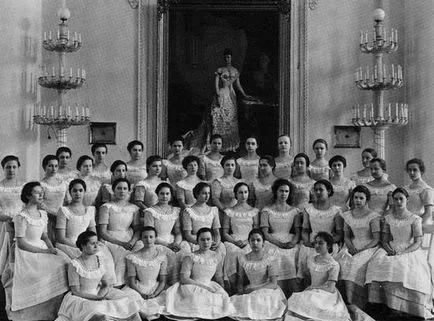 Intézet Noble Maidens