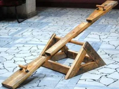 Swing-rocker saját kezűleg a fa rajz (swing) Swing-rocker saját kezűleg a fáról rajzok