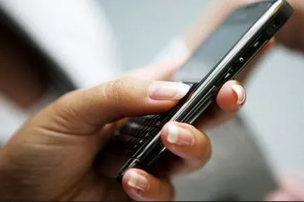 Bocsánatkérés az ember - saját szavaival vagy SMS