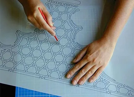 Így stencil a kezüket - milyen anyagok szükségesek és hogyan kell használni az eszközöket