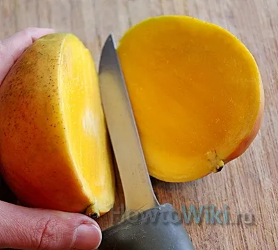 Hogyan enni mangó 6 lépésben (képek és videó) (bármilyen) Hogyan enni mangó 6 lépésben (képek és videó)