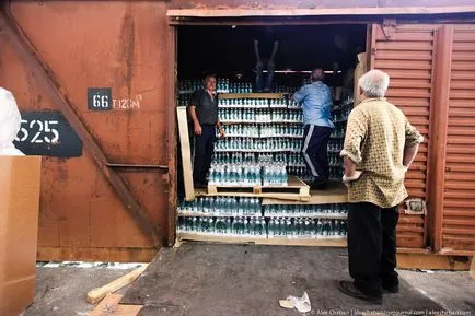 Hogyan készítsünk ásványvíz Borjomi, ahogy az