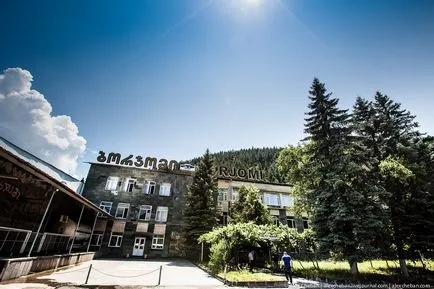 Hogyan készítsünk ásványvíz Borjomi, ahogy az
