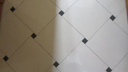 Hogyan feküdt csempe a fürdőszobában, a munkavégzési szabályok saját kezűleg