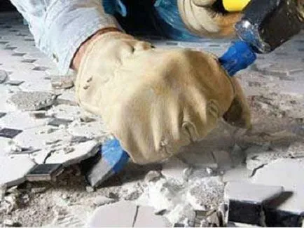 Hogyan feküdt csempe a fürdőszobában, a munkavégzési szabályok saját kezűleg