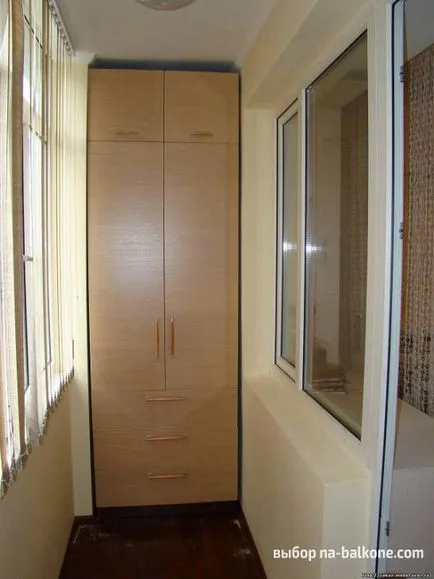 Hogyan készítsünk egy szép szekrény az erkélyen (26 fotó)