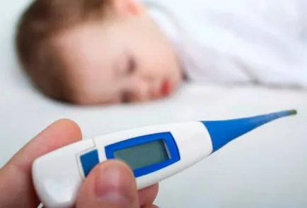 Hogyan ruha az újszülött egy séta a téli, nyári, tavaszi és őszi