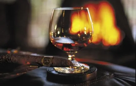 Hogyan lehet megkülönböztetni a hamis törvény (cum laude) Hogyan lehet megkülönböztetni a hamis jogok