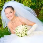 Hogyan vegye fel a menyasszonyi ékszer, esküvői menyasszony magazin (pick up) Hogyan vegye fel a menyasszonyi ékszer, esküvői menyasszony magazin
