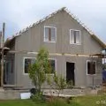 Hogyan építsünk egy házat vályogból saját kezűleg az előnyök és hátrányok (kéz) Hogyan építsünk egy házat vályogból saját kezűleg az előnyei és hátrányai