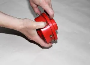 Hogyan szél a damil az orsóra trimmer
