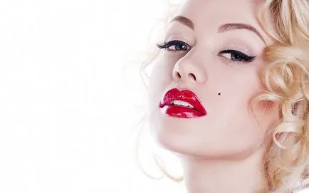 Hogyan kell festeni a száját, és korrigálja az alakjuk make-up (jobbra) Hogyan kell festeni a száját, és korrigálja az alakjukat smink