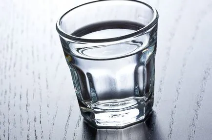 Hogyan kell hígítani az alkohol vízzel, hogy az egyik, ahol a (tenyészteni) Hogyan kell hígítani az alkohol vízzel, akik mit hol