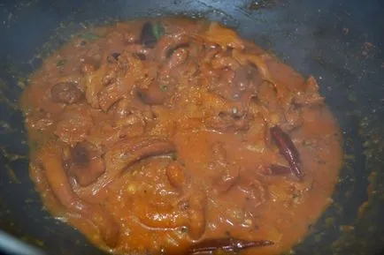 Főzni chanterelles egy serpenyőben, amelyek nem voltak gumi, és nem keserű - receptek Tejfölös,