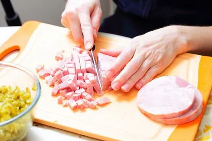 Hogyan kell elkészíteni a tökéletes saláta recept lépésről lépésre