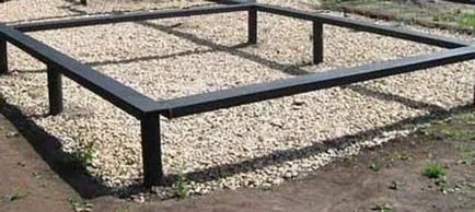 Az alapítvány a saját kezét a pavilonban Az alapítvány a saját kezét a pavilonban