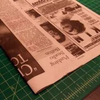 Hogyan készítsünk egy ruhát újságokból