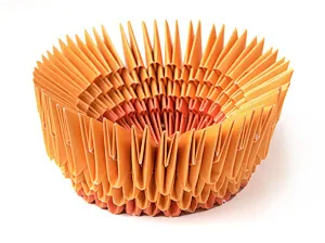 Hogyan készítsünk egy origami hattyú
