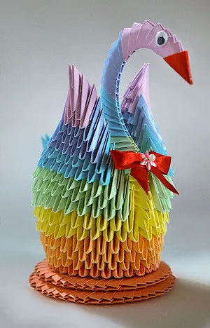 Hogyan készítsünk egy origami hattyú