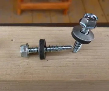 Hogyan készítsünk egy lombkorona adjoined egy magánházban saját kezűleg fotók és videók