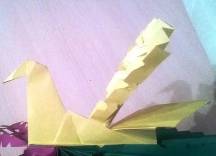 Hogyan készítsünk egy madár a boldogság papír