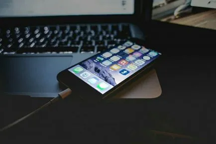 Hogyan szinkronizálni iPhone iTunes és keresztül csatlakozik a számítógéphez (iPhone) Hogyan szinkronizálni iPhone iTunes és keresztül csatlakozik a számítógéphez