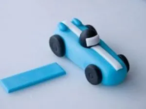 Mint egy vak gép agyagból