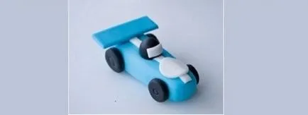 Mint egy vak gép agyagból vagy agyag