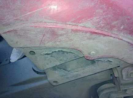 Levétele és visszahelyezése az első lökhárító a Lada Kalina